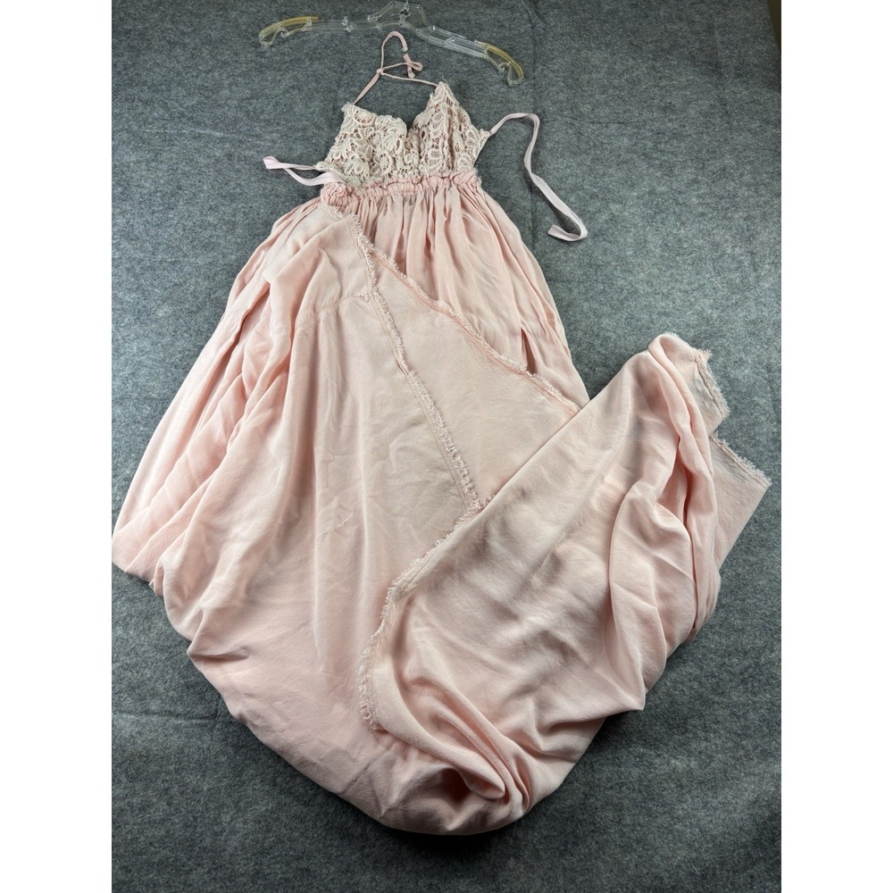 L'atiste by Amy Blush Pink Crochet Lace Halter Maxi Dress Boho Open Back Size S